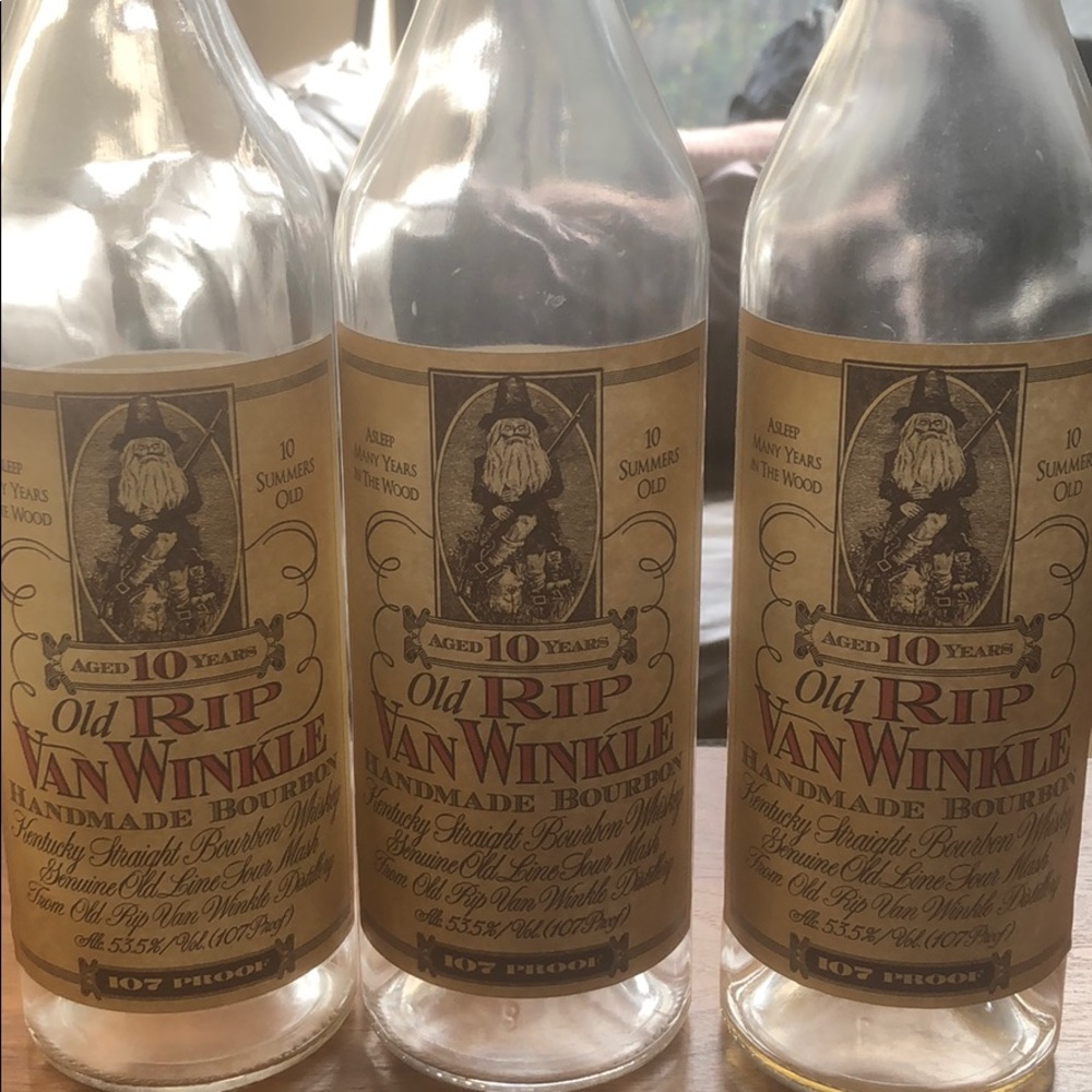 Empty Van Winkle 10 year old bottle